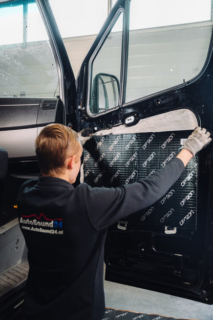 OPTION Mercedes Sprinter speakerset met gereedschap en isolatie - Sweetlake Customs
